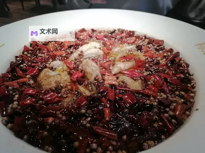 最年轻的小峓子4中字巴巴鱼汤饭：青春味道的鲜美盛宴图1